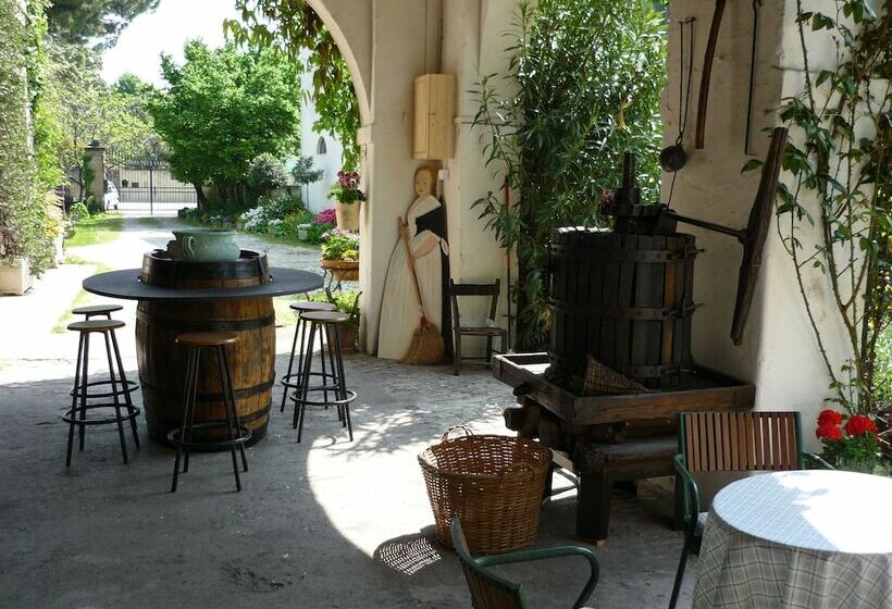 مبيت وإفطار Antica Casa Sandri