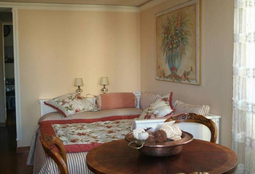 تختخواب و صبحانه Antica Maison