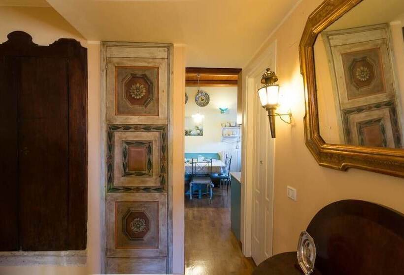 تختخواب و صبحانه Antica Maison