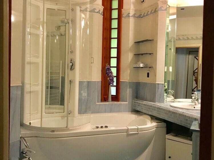 تختخواب و صبحانه Archè