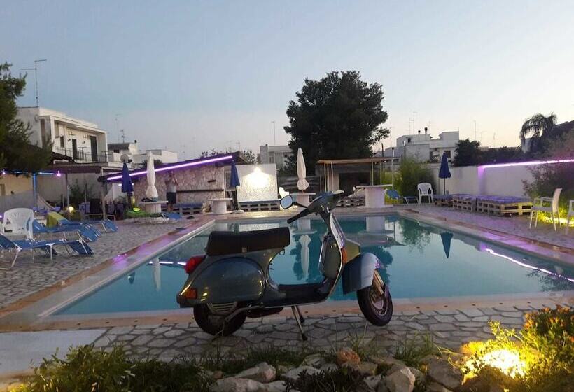 צימר Borgo La Pineta