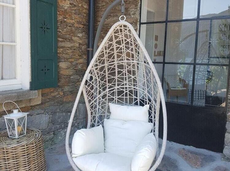 ベッドアンドブレックファースト Holy Lake