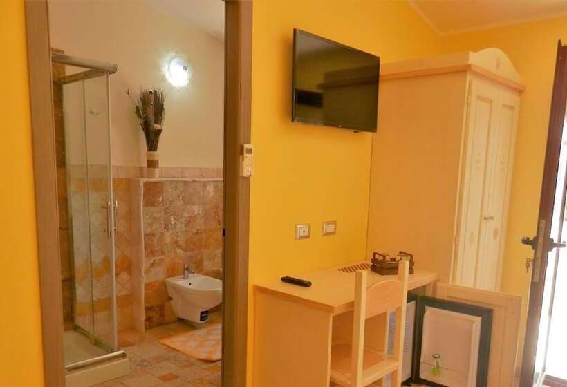 مبيت وإفطار Sardinia For You