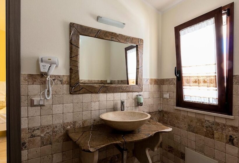 مبيت وإفطار Sardinia For You