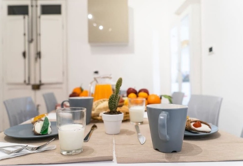 Bed and Breakfast Suite Dreams