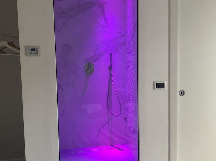 Bed and Breakfast Suite Dreams