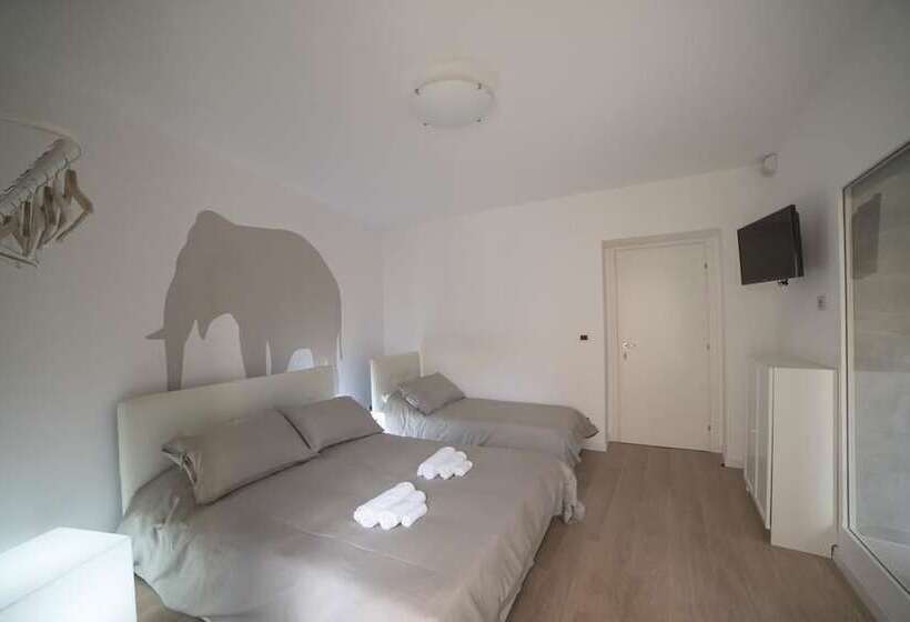 Bed and Breakfast Suite Dreams