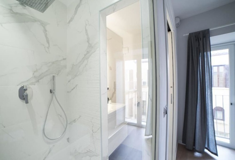 تختخواب و صبحانه Suite Dreams