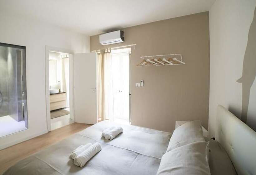 تختخواب و صبحانه Suite Dreams