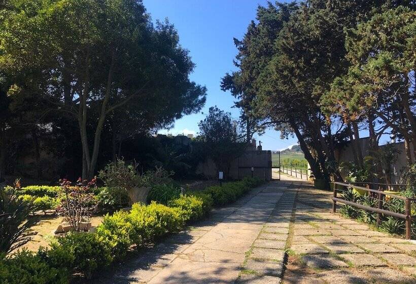 ベッドアンドブレックファースト Villa Panoramica Sul Mare