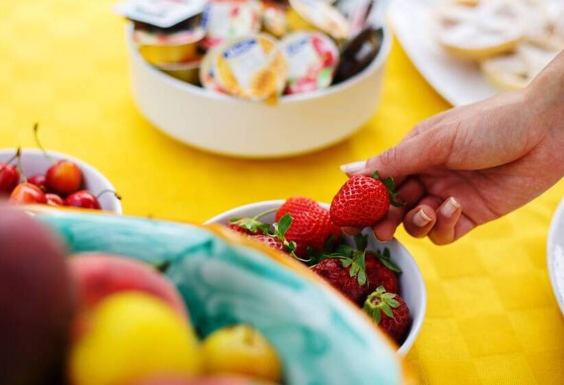 ベッドアンドブレックファースト Villa Raf