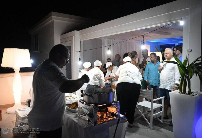 فندق فئة نجمة واحدة Bianco Riccio Suite