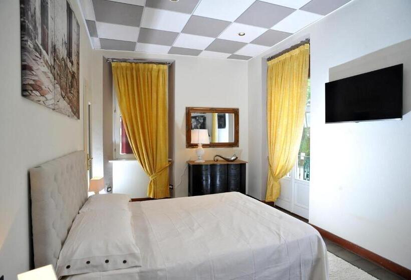 여관 Trattoria Laghee Con Alloggio