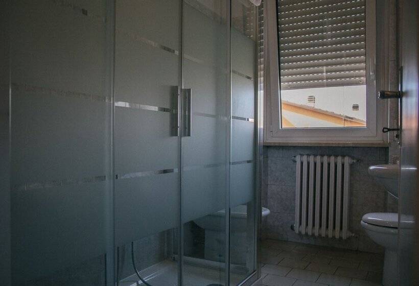 בית מלון כפרי B&b Rooms Vittoria