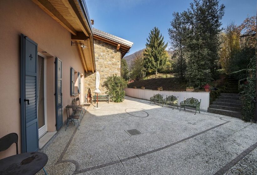 ホテル Borgo Alla Sorgente