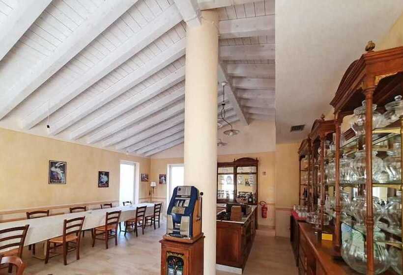 ホテル Borgo Alla Sorgente