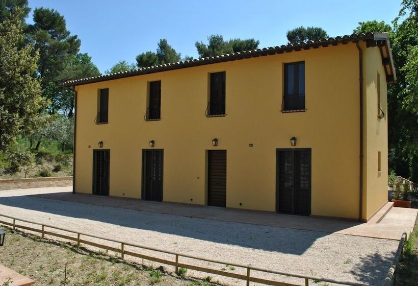 فندق ريفى Agriturismo I Getsemani