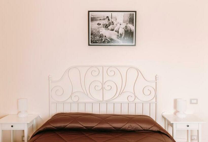 هتل روستایی Agriturismo Il Riccio