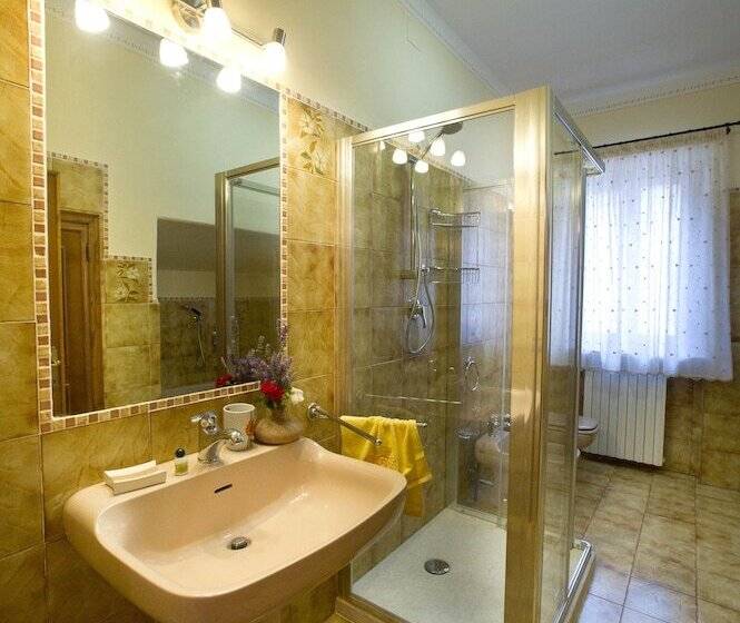 فندق ريفى Agriturismo Podere Poggio Ai Cieli