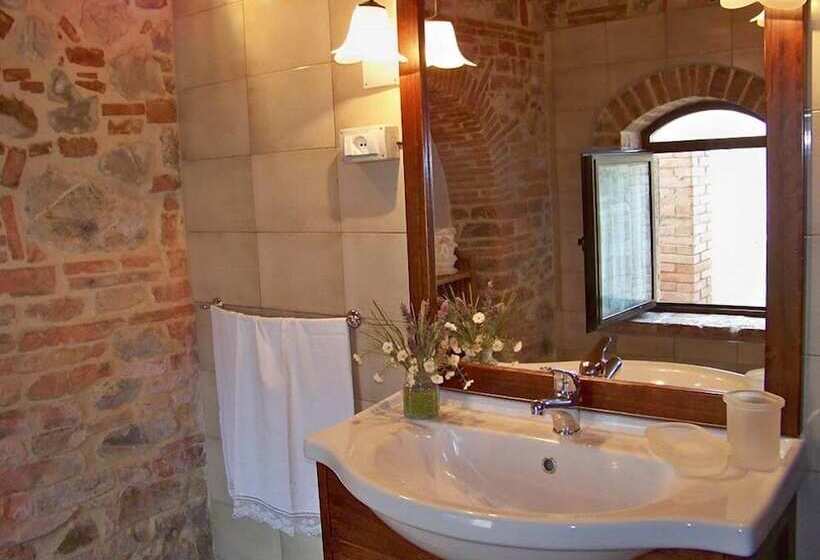 فندق ريفى Agriturismo Spazzavento