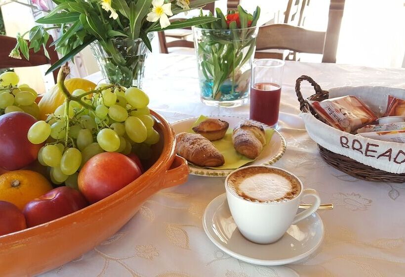 Сельский отель Agriturismo Villa Tommaso