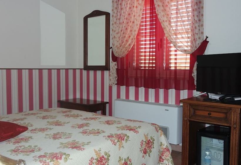 乡村酒店  Azienda Agrituristica Masseria I Risi