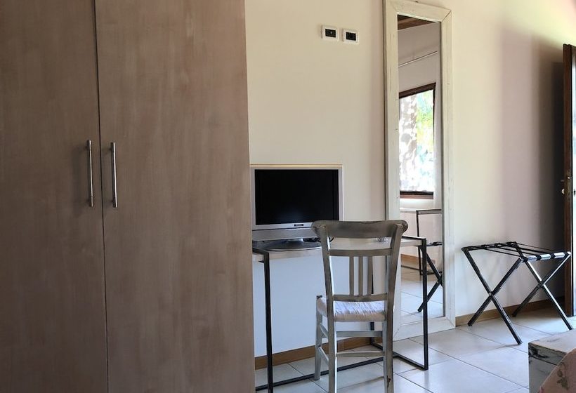 교외 호텔 Azienda Agrituristica Masseria I Risi