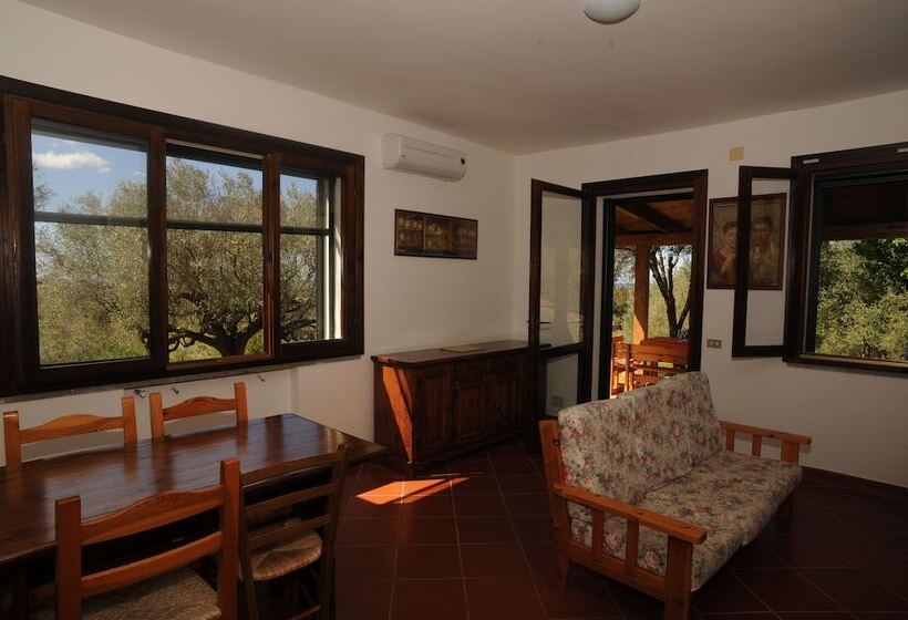 فندق ريفى Barnìa   Agriturismo
