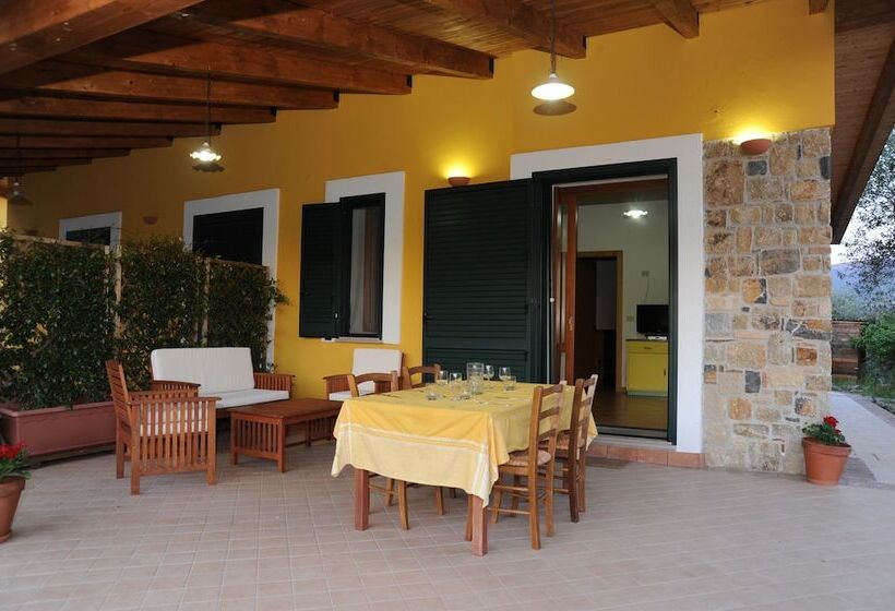 فندق ريفى Barnìa   Agriturismo
