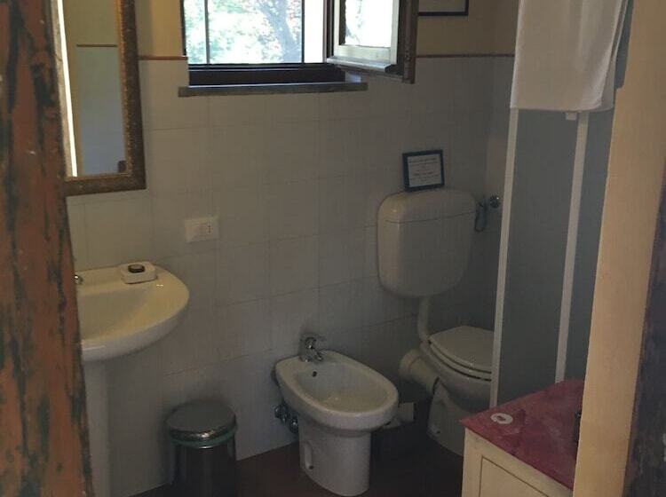 هتل روستایی Borgo Santa Lucia