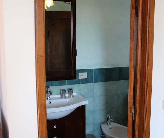 هتل روستایی Borgo Santa Lucia