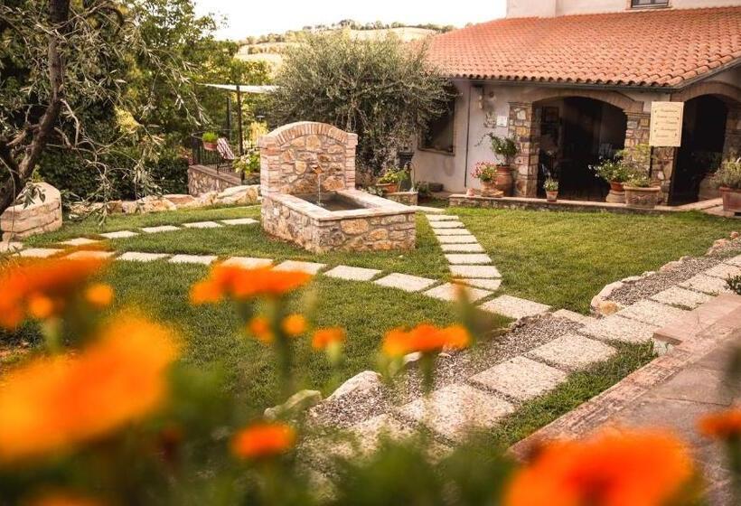 هتل روستایی Agriturismo L Antica Sosta