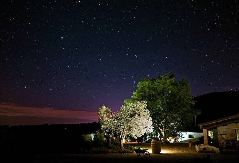 هتل روستایی Poggio Al Vento