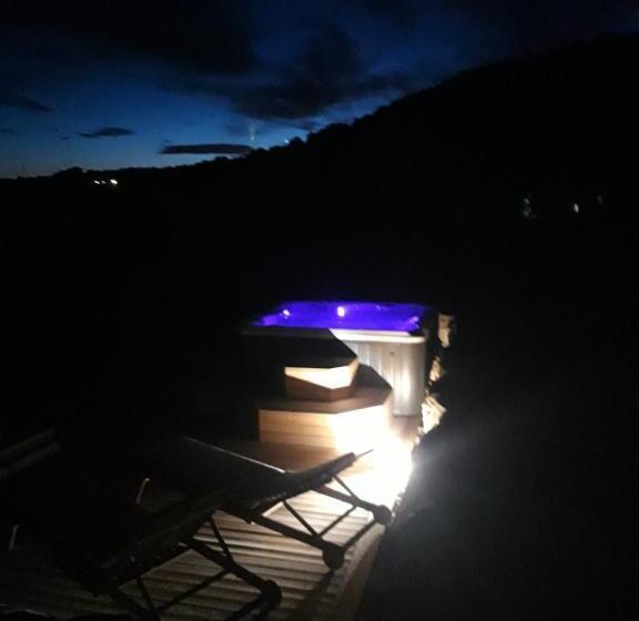 هتل روستایی Poggio Al Vento