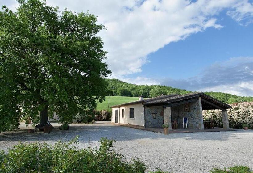 هتل روستایی Poggio Al Vento