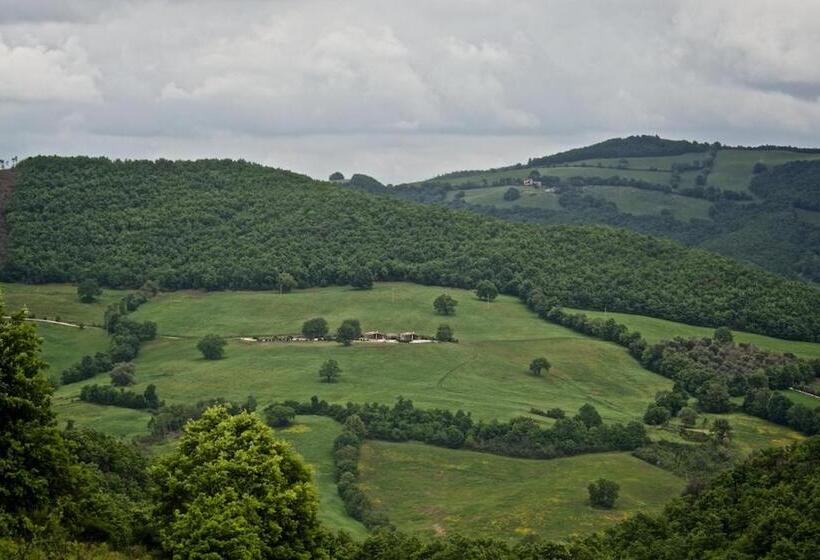 هتل روستایی Poggio Al Vento