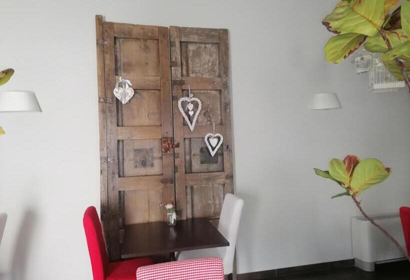 Сельский отель Tenuta Edone  Country House