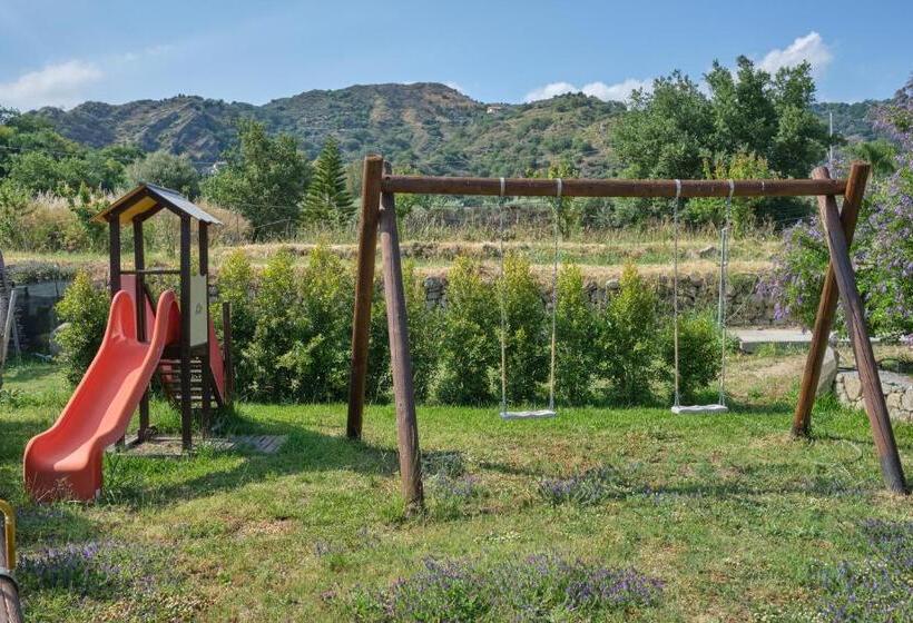 Сельский отель Tenuta Edone  Country House