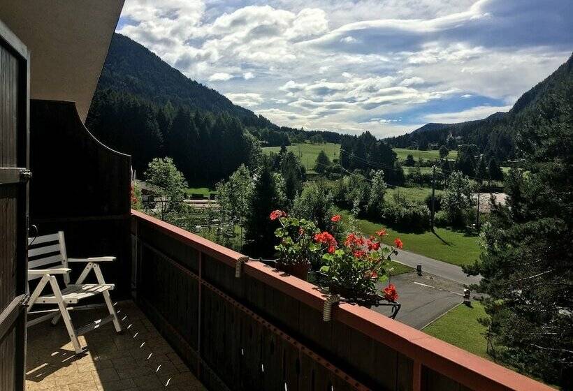 فندق Sorgente Borno