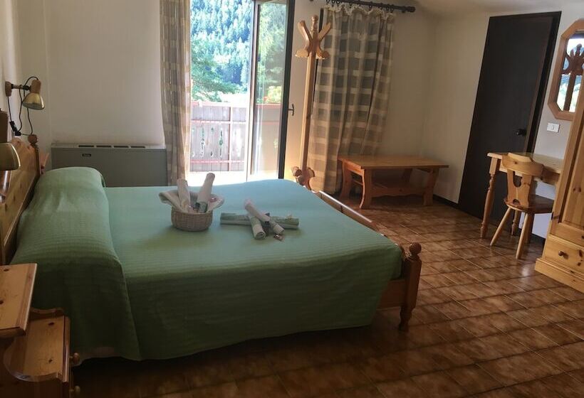 בית מלון כפרי Sorgente Borno