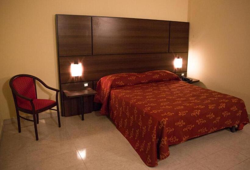 هتل Villa Damanti