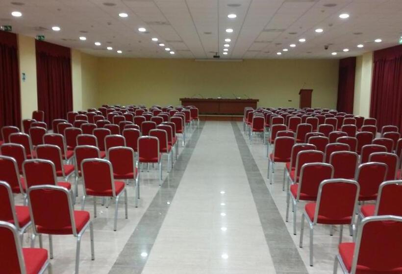 هتل Villa Damanti