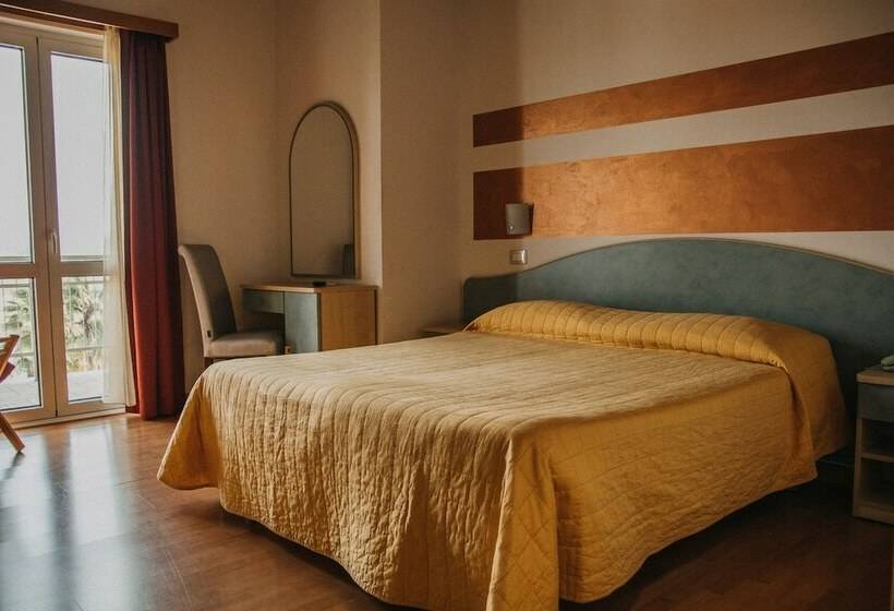 בית מלון כפרי B&b Rooms Vittoria