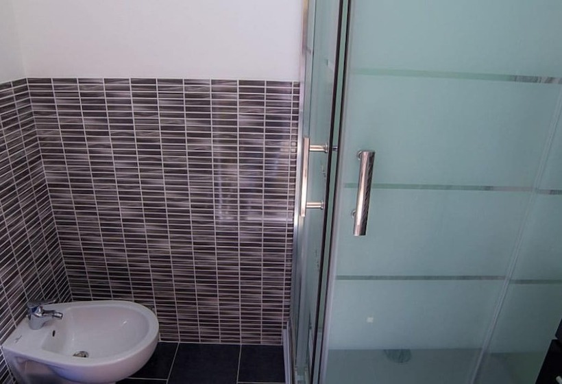 پانسیون Affittacamere Casa Brajan