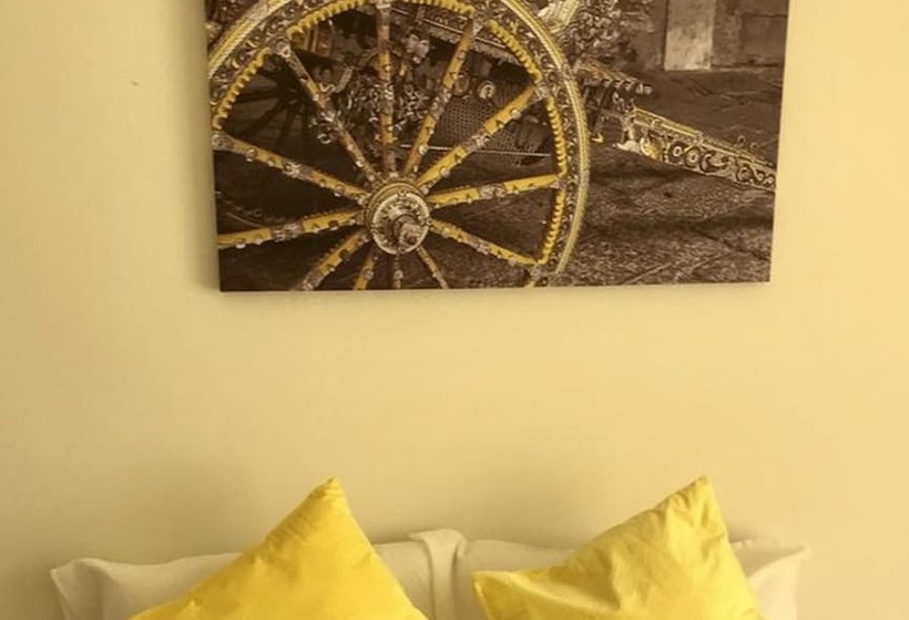 بنسيون Ficurinia Guest House