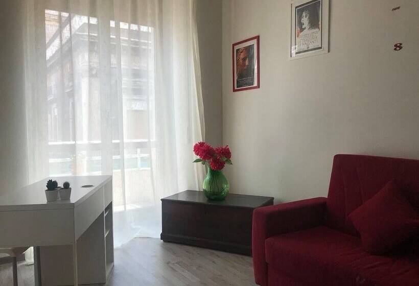 بنسيون Ficurinia Guest House