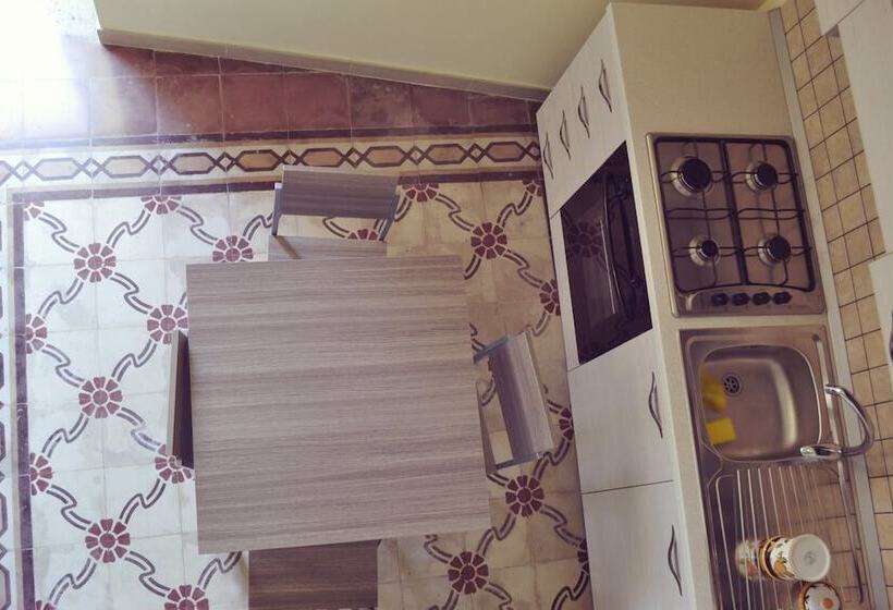 بنسيون La Stella Di Keplero