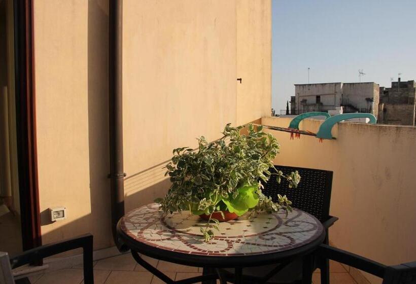 بنسيون La Stella Di Keplero