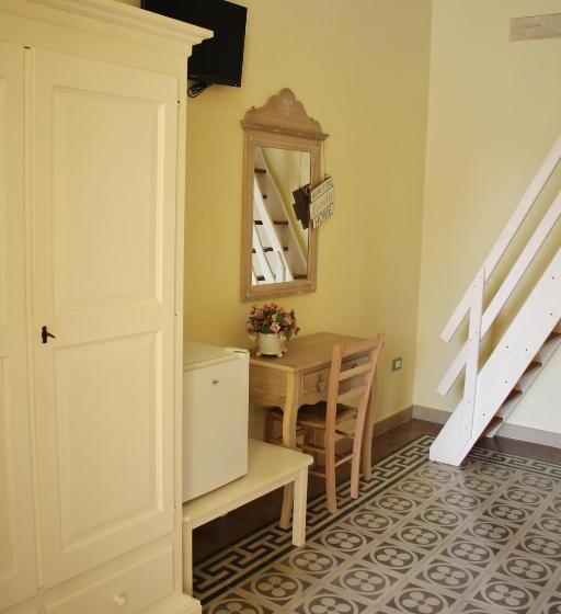 بنسيون La Stella Di Keplero