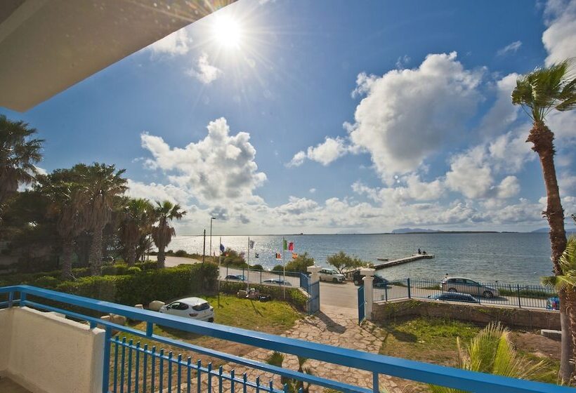 بنسيون Relais Lo Stagnone